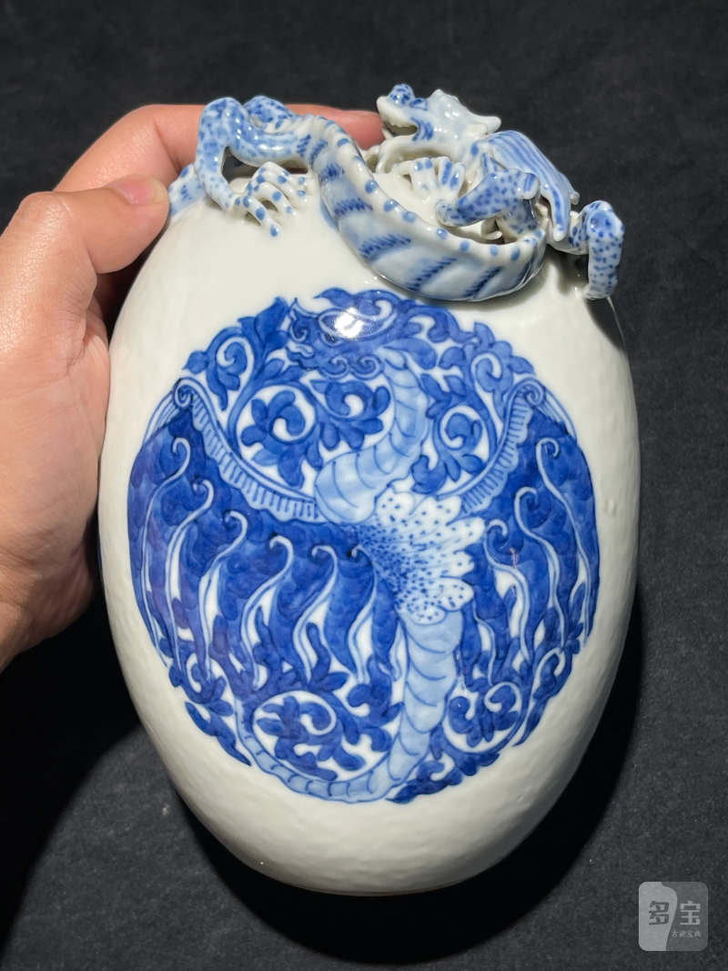 清晚期 青花团凤纹堆塑龙纹水盂 - 图2